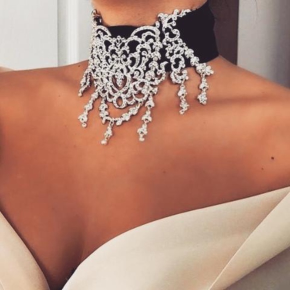 CuteishNYC Jewelry - STORMI CHOKER || Velvet Grand Choker